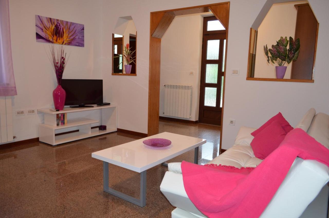 Apartments Medusa Rovinj Exteriör bild